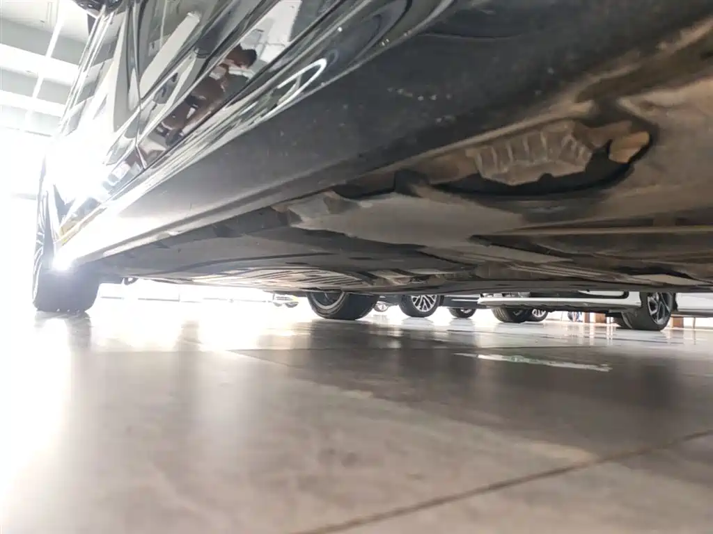 BMW 5 Series 2022 Model Second Facelift 530Li Leading M Sport Package фото 22