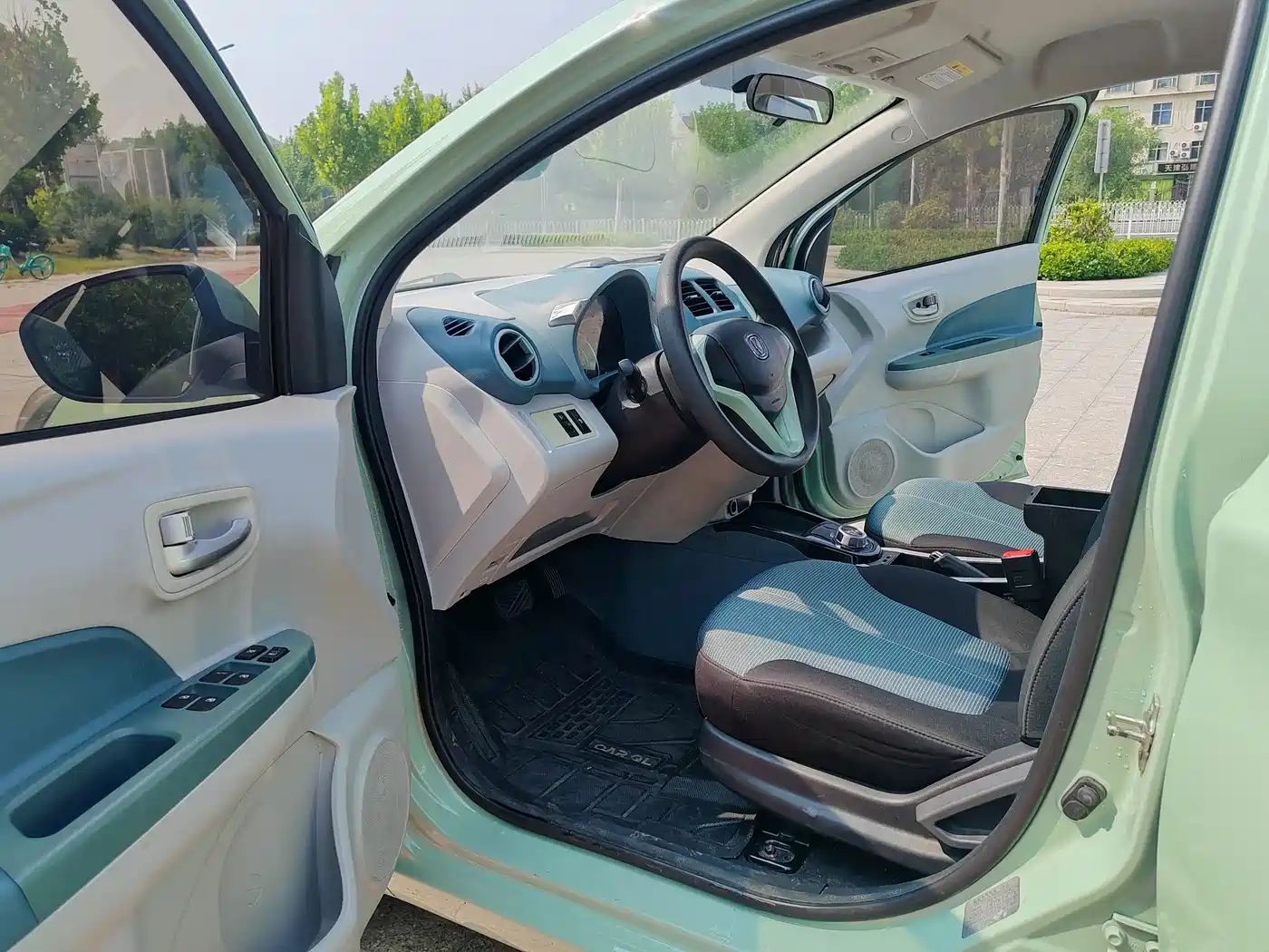 Changan Benben E-Star 2022 2021 National Edition Colorful Version LFP (31.95kWh)