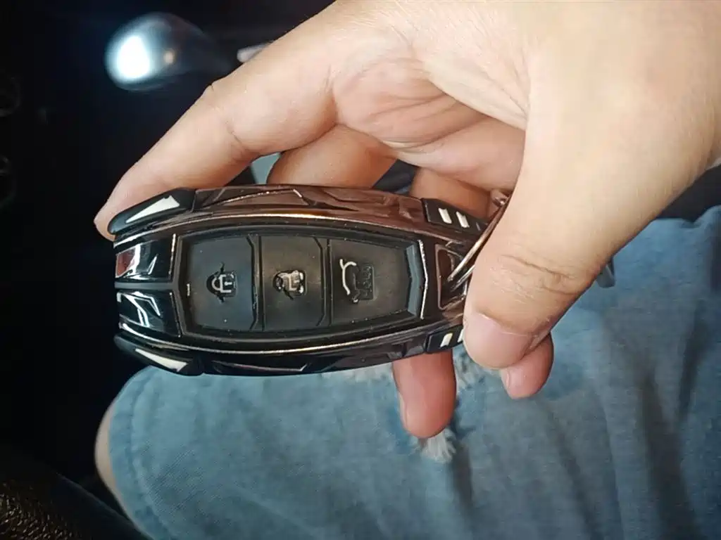 Hyundai Reina 2014 Model 1.6L Automatic TOP фото 9