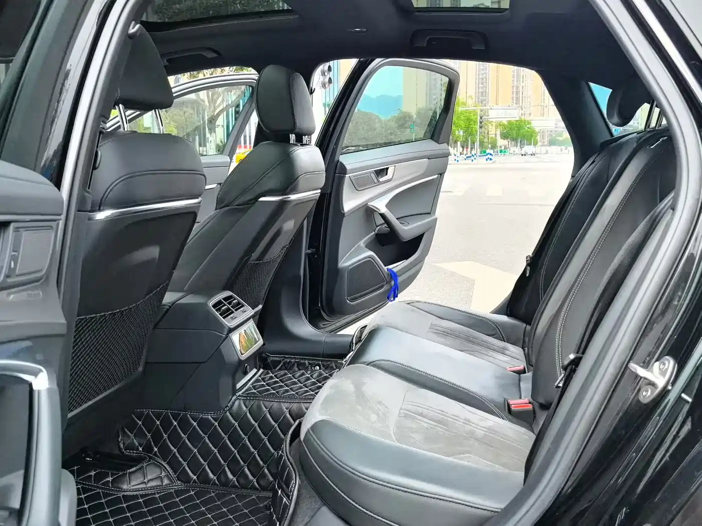 Audi A6L 2020 45 TFSI Premium Dynamic фото 9