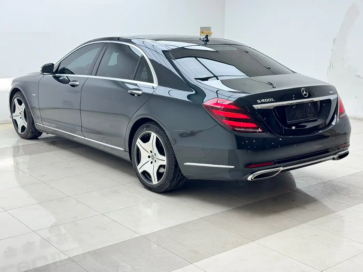 Mercedes-Benz S-Class 2019 S 320 L Ultimate Edition фото 4