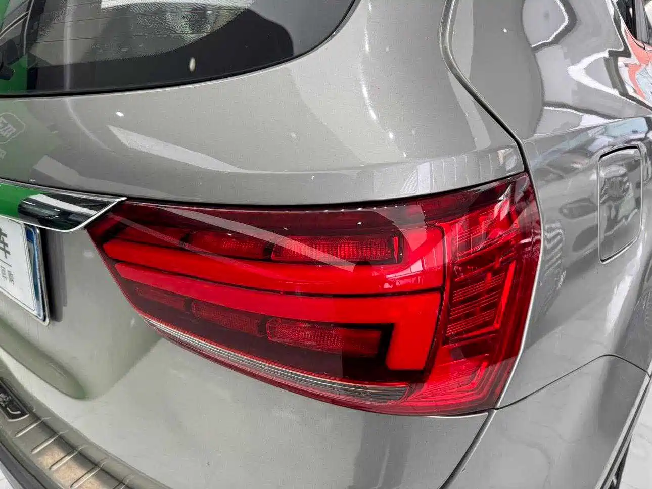Dongfeng Fengguang Fengguang 580 2017 2017 1.5T CVT Comfort Version