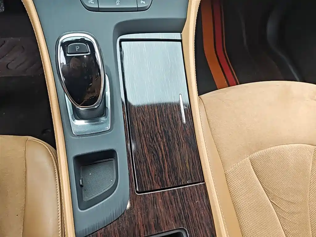 Buick LaCrosse 2018 Model 28T Elite Edition фото 10