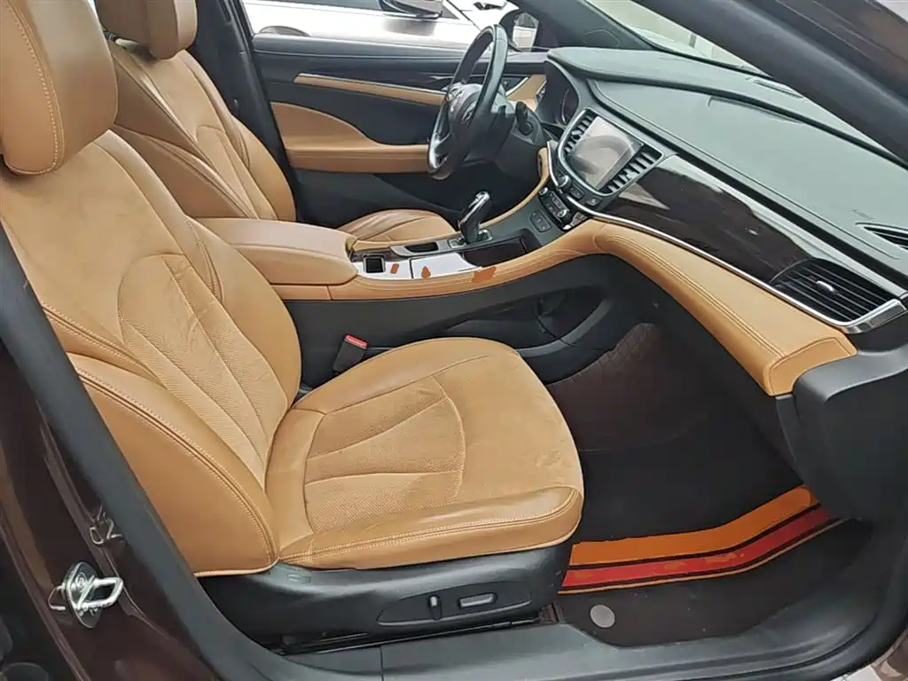 Buick LaCrosse 2018 Model 28T Elite Edition фото 20