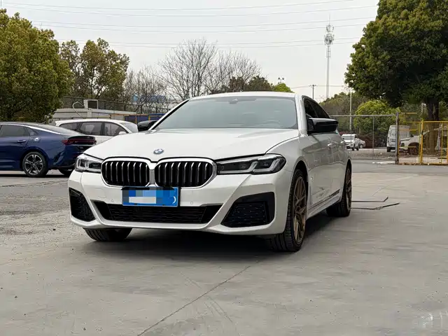 BMW 5 Series 2022 Facelift 525Li M Sport Package