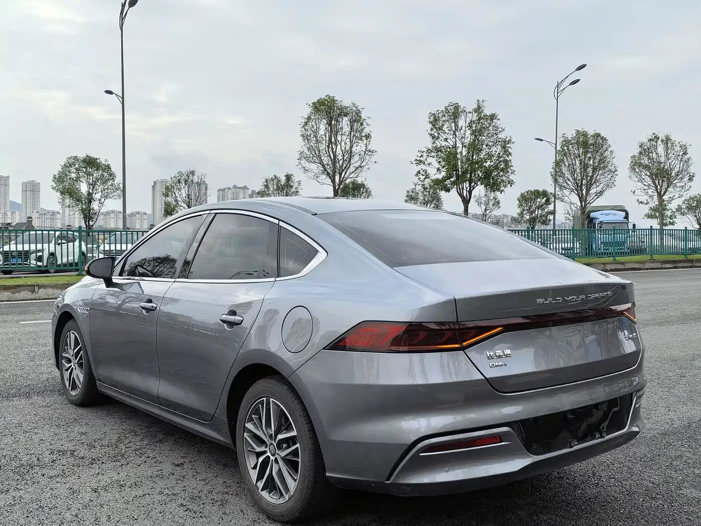 BYD Qin PLUS 2021 DM-i 55KM Flagship фото 11