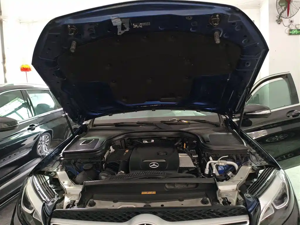 Mercedes-Benz GLC 2017 GLC 260 4MATIC Dynamic фото 16