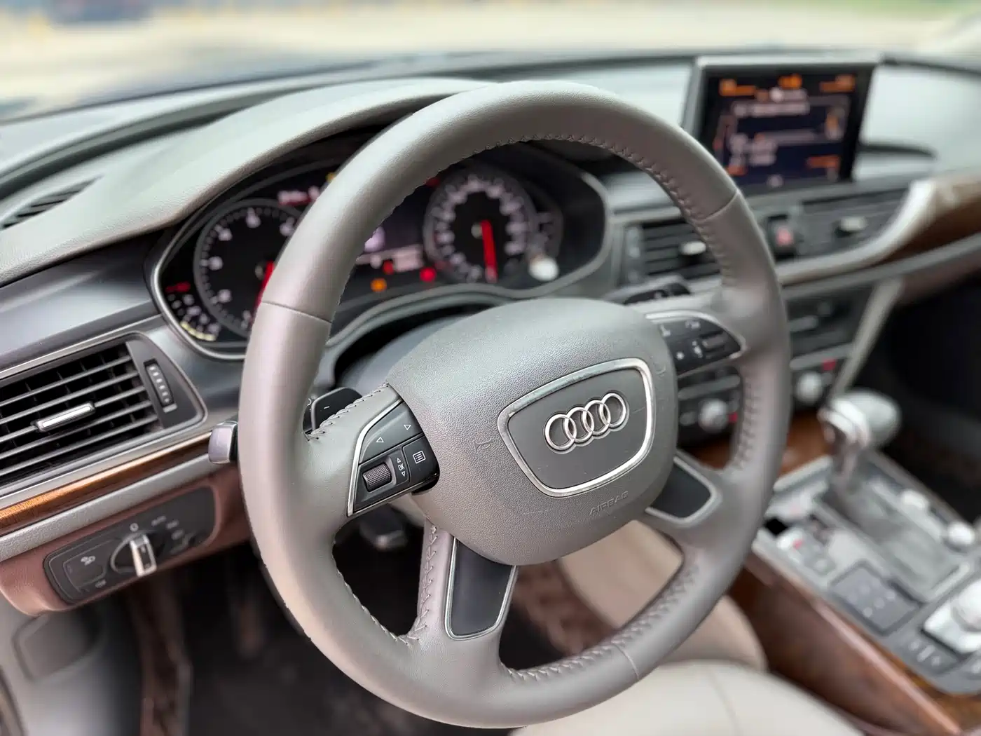 Audi A6L 2014 TFSI Standard фото 15
