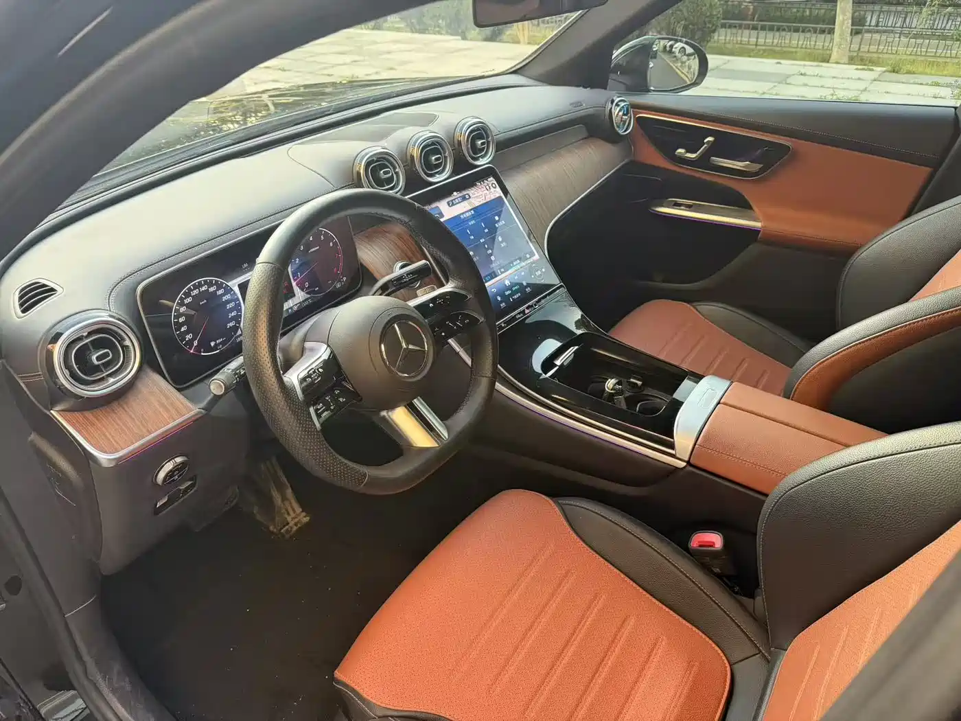 Mercedes-Benz GLC 2023 Facelift GLC 300 L 4MATIC Sport 7-Seater фото 7