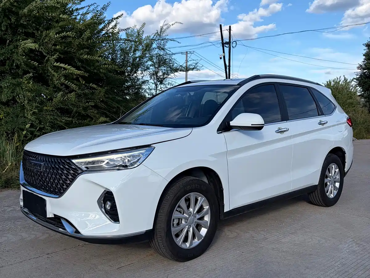 Haval M6 2023 2023 PLUS 1.5T DCT Luxury Smart Connect