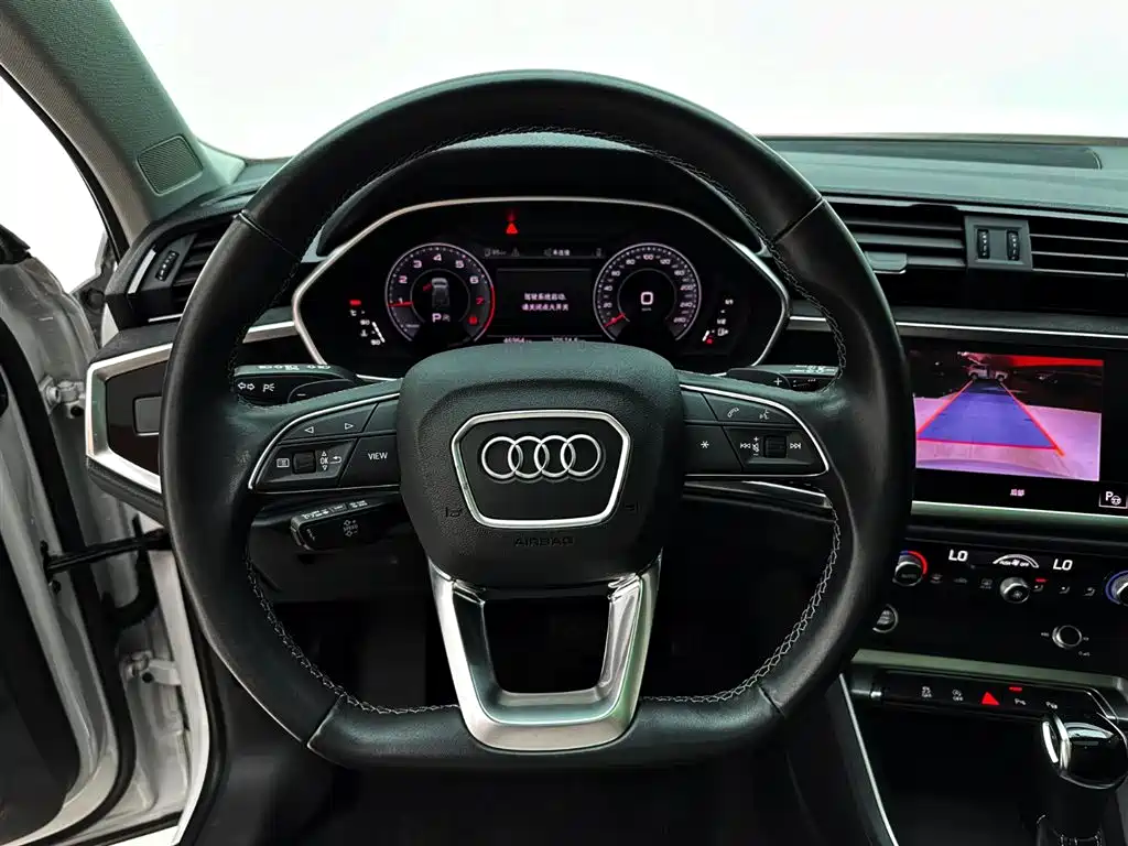 Audi Q3 2023 35 TFSI Fashion Dynamic (1.4T) фото 11