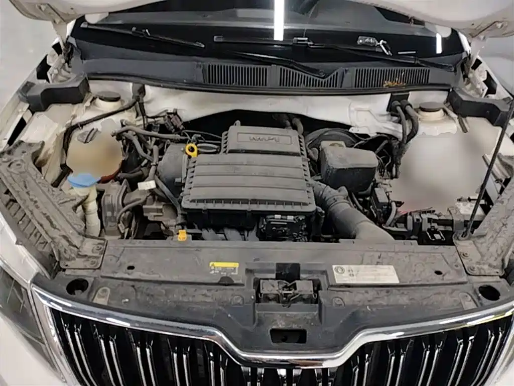 Škoda Kamiq 2018 1.5L Auto Standard Edition China V фото 16