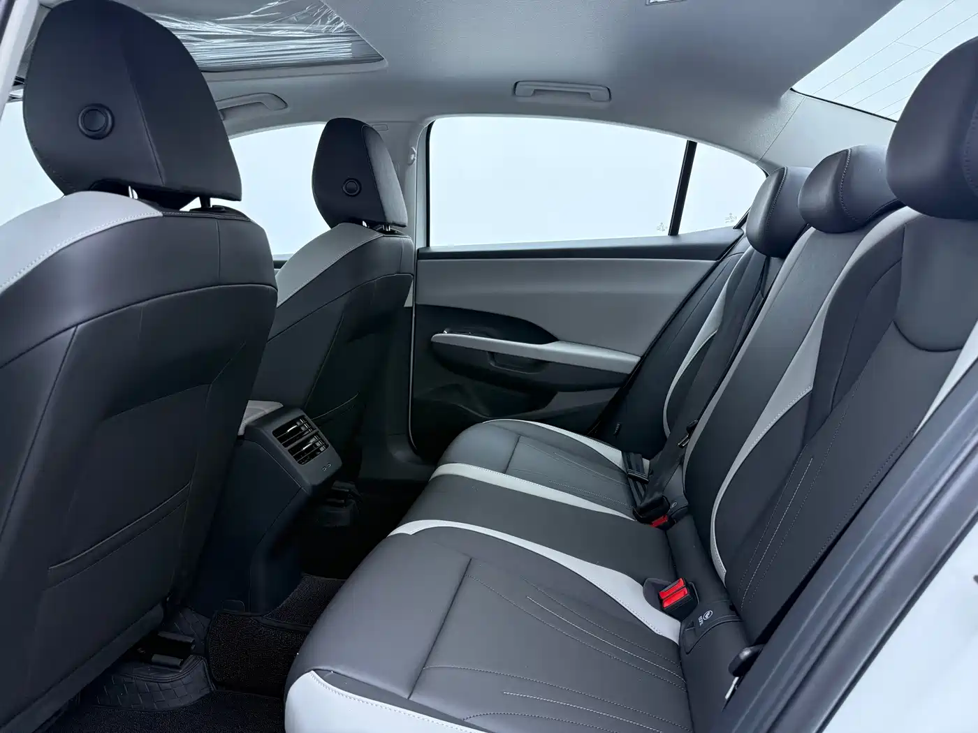 Volkswagen Sagitar 2026 2026 S 1.5L Base Model