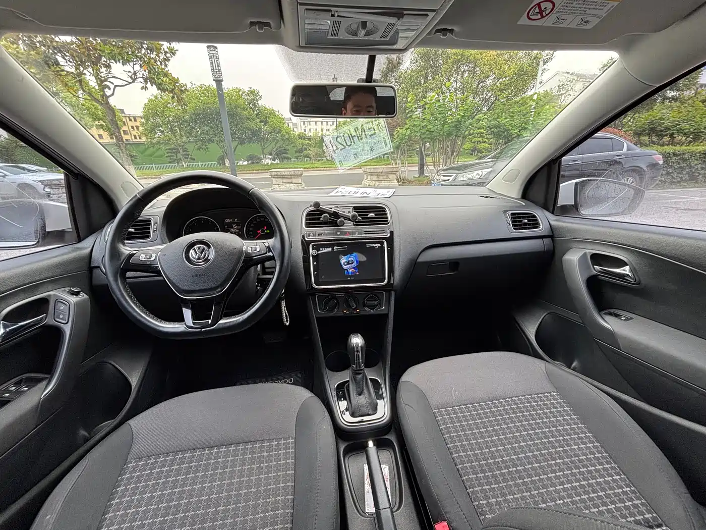 Volkswagen Polo 2018 1.5L Auto Comfort фото 7