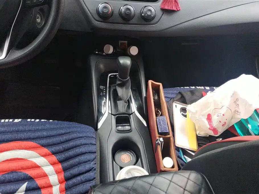 Toyota Corolla 2019 1.2T S-CVT GL Pioneer Edition фото 16