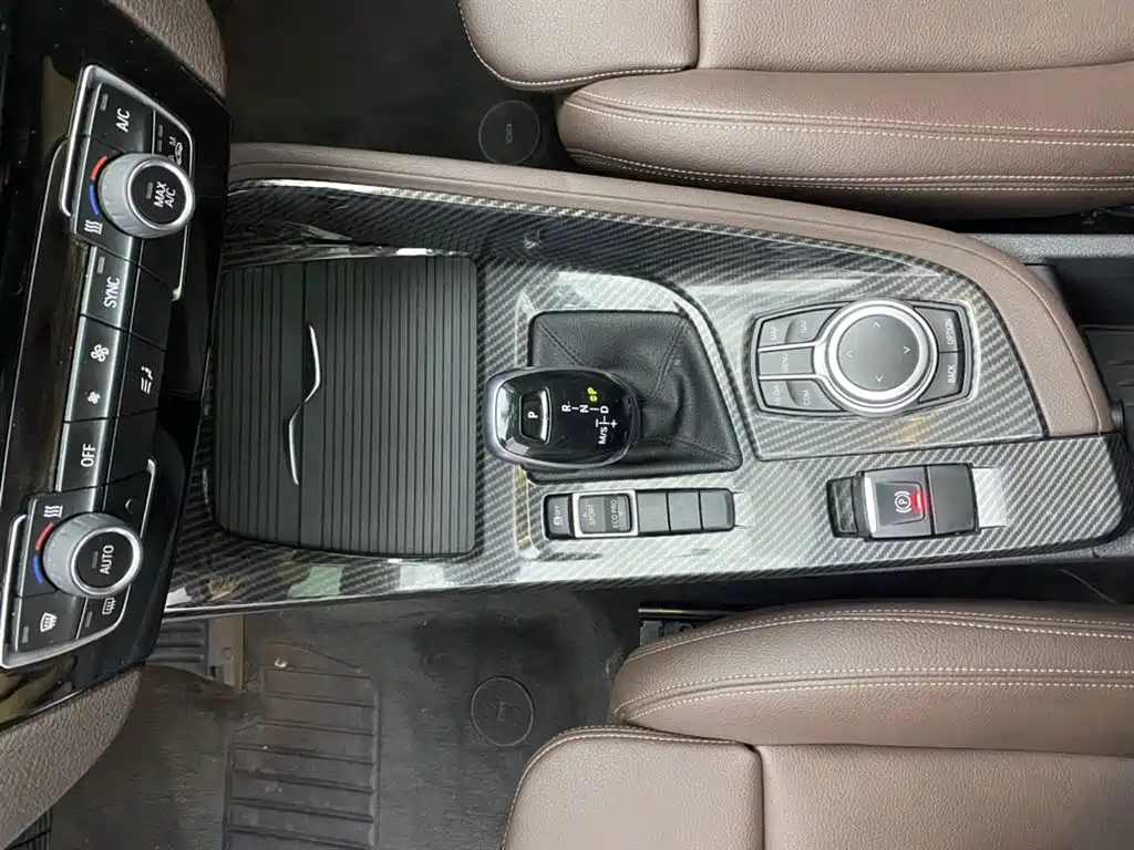 BMW X1 2020 sDrive25Li Leading Model фото 22