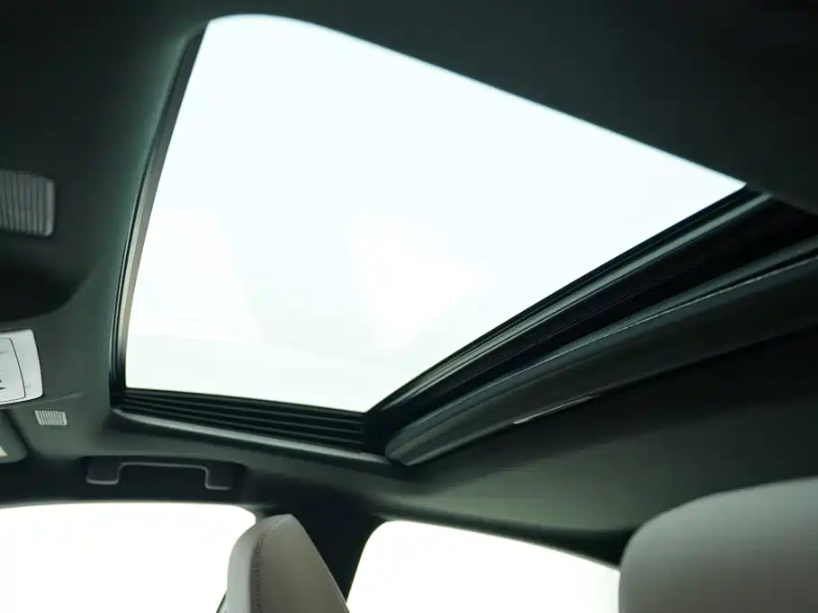 Lexus ES 2025 2025 200 Ultimate Edition