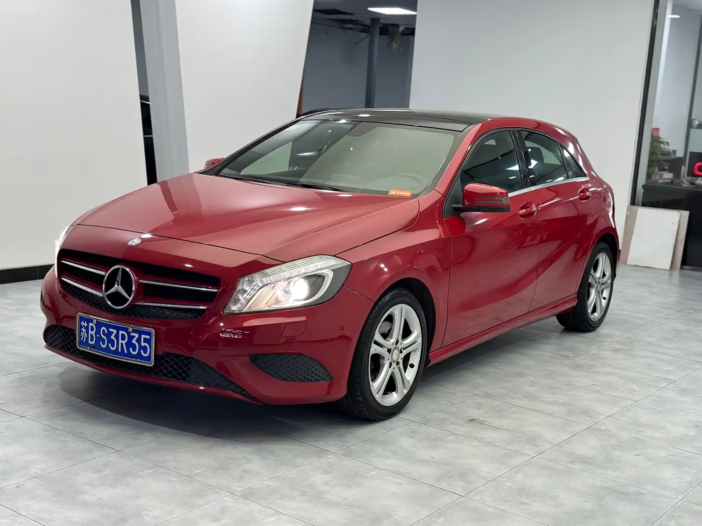 Mercedes-Benz A-Class (Import) 2016 A 180