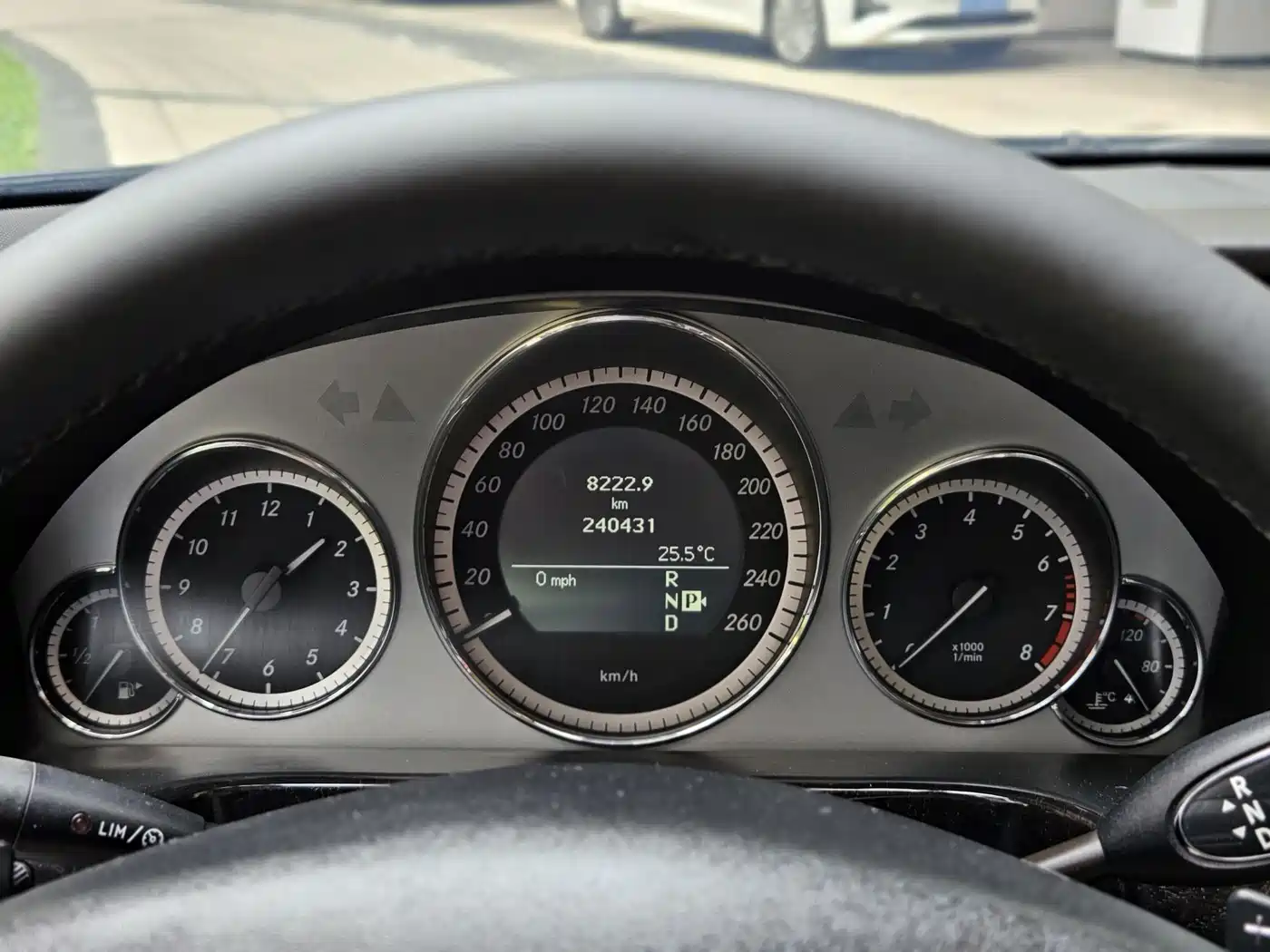 Mercedes-Benz E-Class 2011 E 300 L Fashion Premium фото 15
