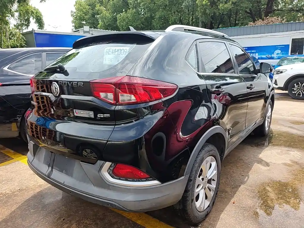 Фото 7 - MG Roewe RX5