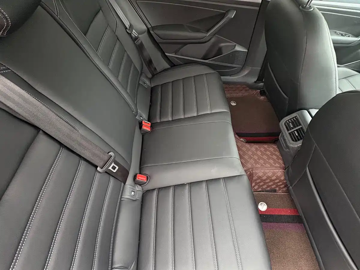 Volkswagen Lavida 2023 1.5L Auto Delight Edition фото 11