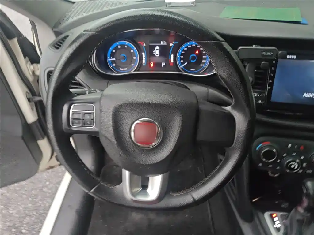 Fiat Viaggio 2018 2017 1.4T Auto Power Edition