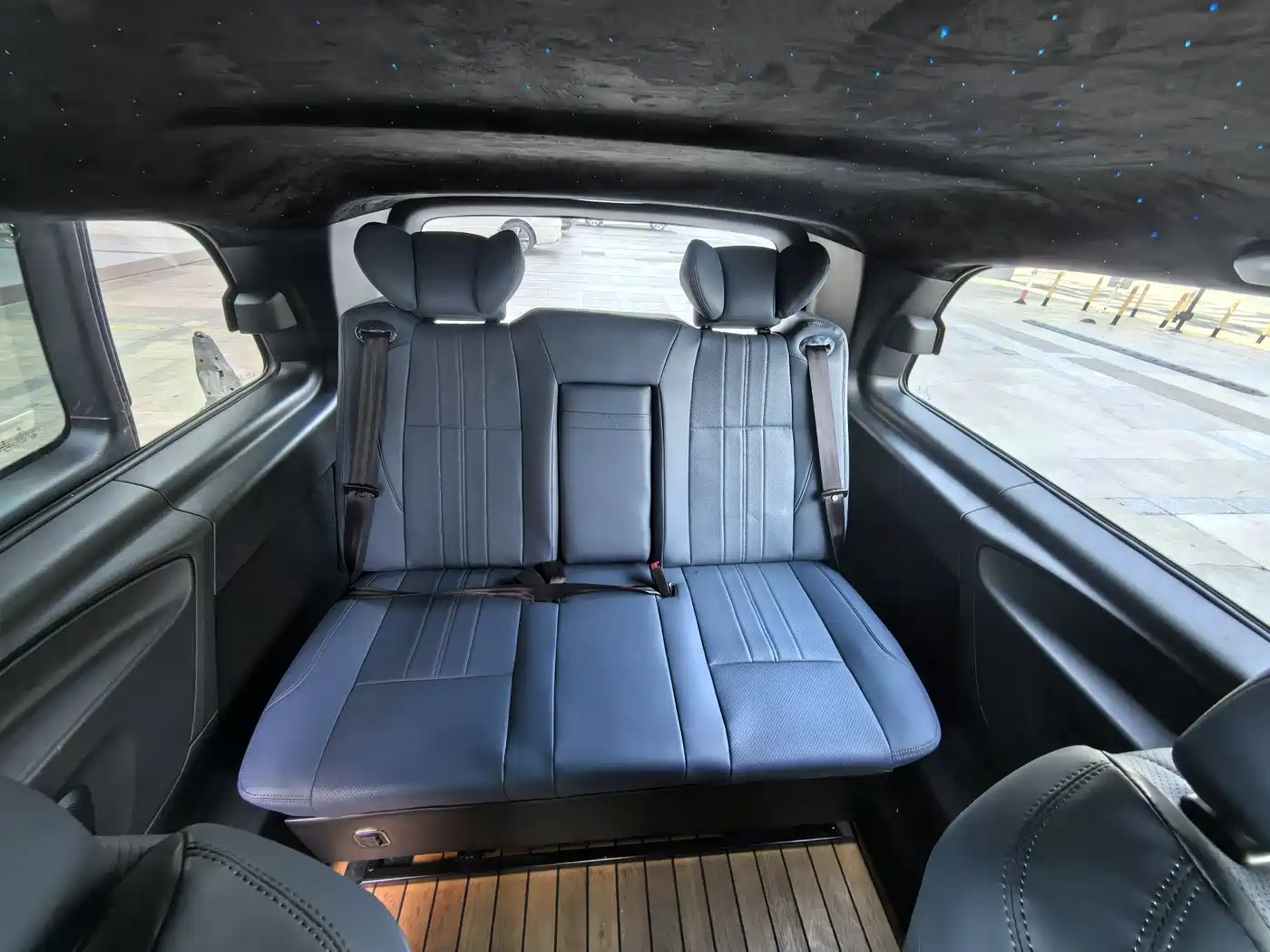 Mercedes-Benz Vito 2021 2.0T Business Edition 7-seater фото 7