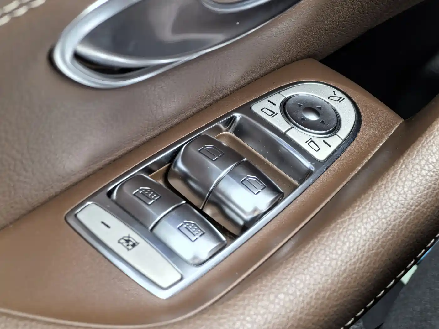 Mercedes-Benz E-Class 2019 Facelift E 300 L Sport Luxury фото 18