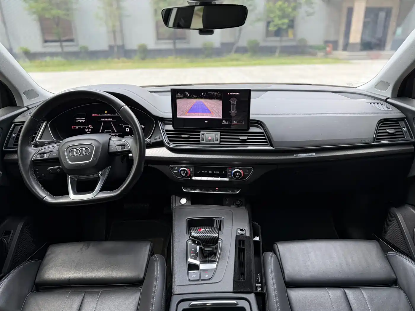 Audi Q5L 2022 45T Luxury Dynamic фото 9