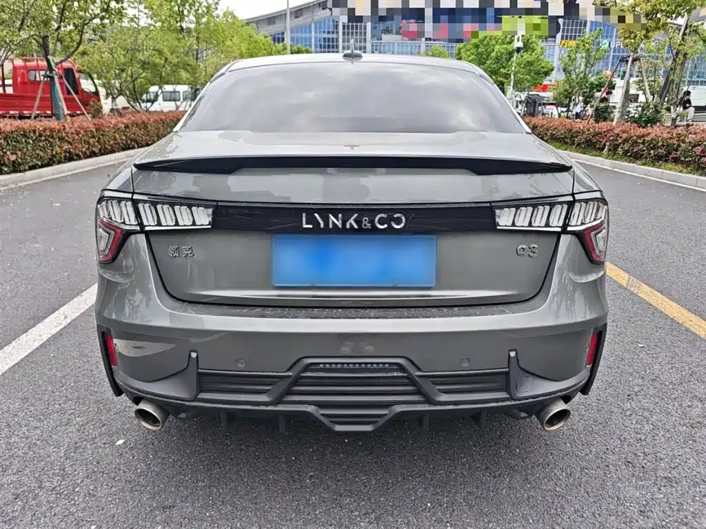 Lynk & Co 03 2022 2.0TD DCT Power Pro фото 4