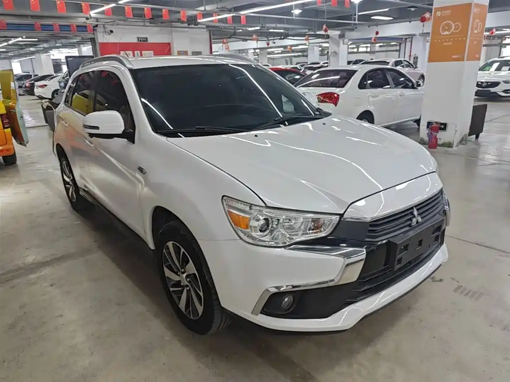 Mitsubishi ASX 2016 2.0L CVT 2WD Navigation Edition фото 4