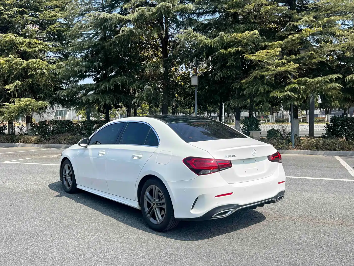 Mercedes-Benz A-Class 2020 Second Facelift A 180 L Sport Sedan фото 4