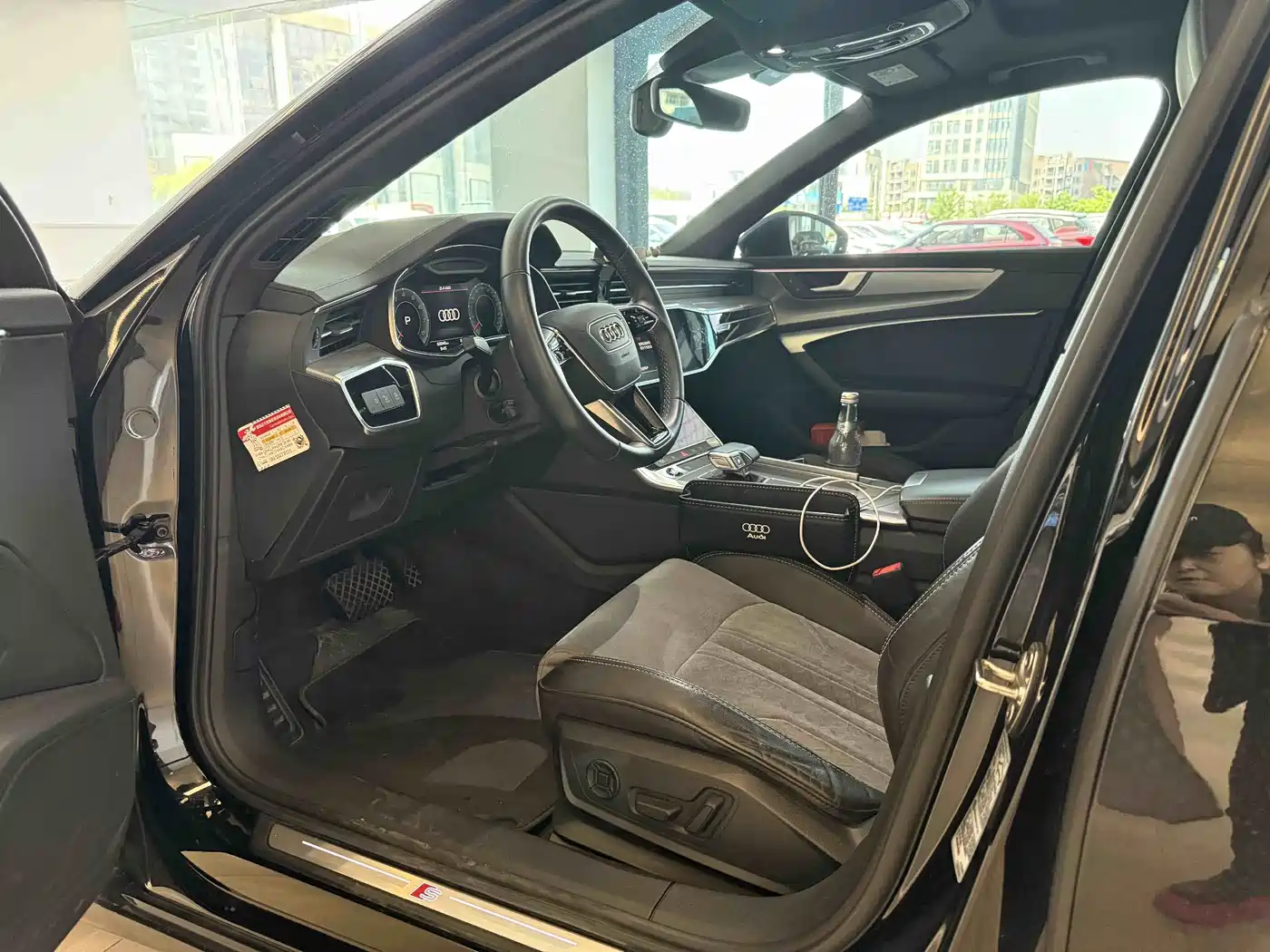 Audi A6L 2020 40 TFSI Luxury Dynamic фото 4