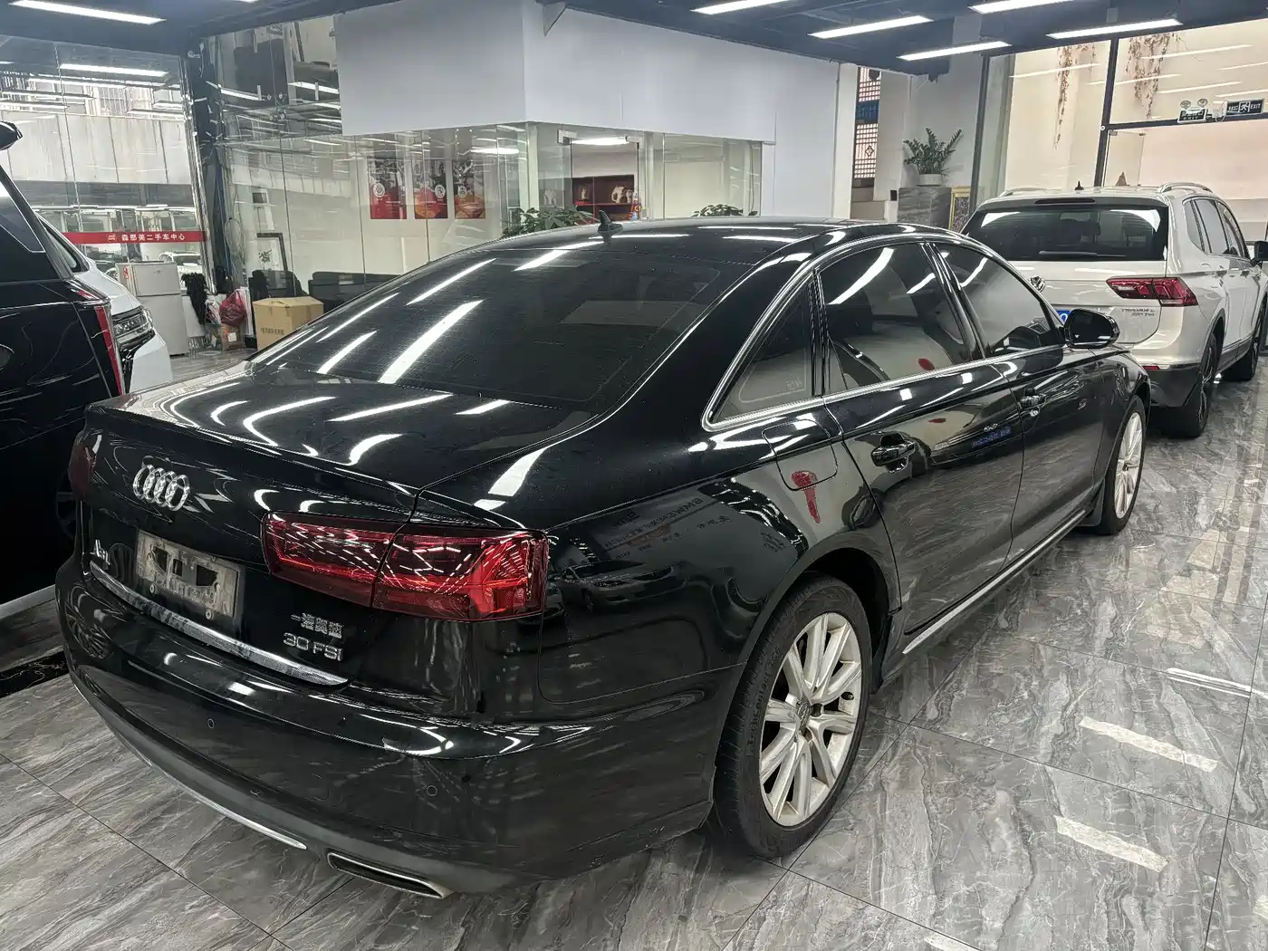 Audi A6L 2017 30 FSI Technology фото 5