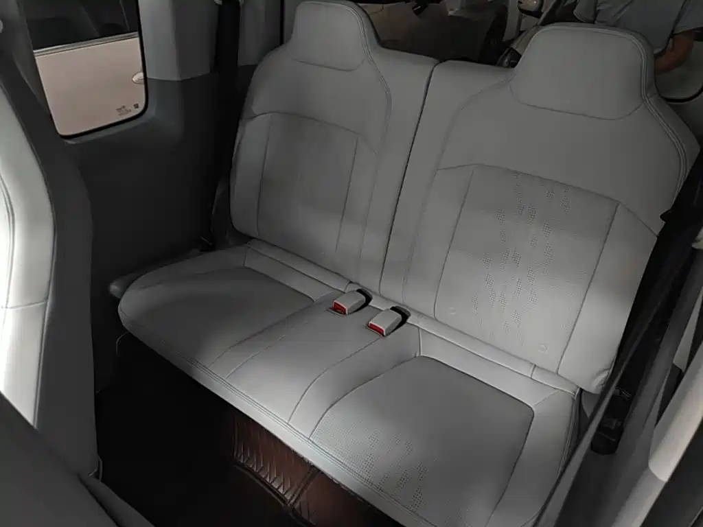 Wuling Motors Wuling Air ev 2022 2023 4-Seat Advanced Edition