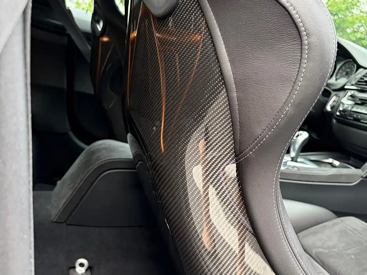 BMW M4 2016 M4 GTS фото 16