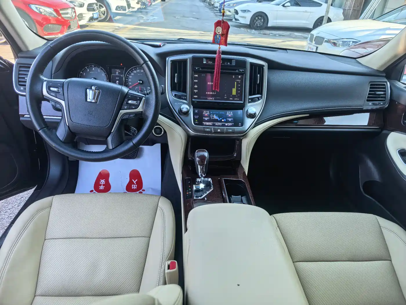Toyota Crown 2018 2.0T Fashion Edition фото 8