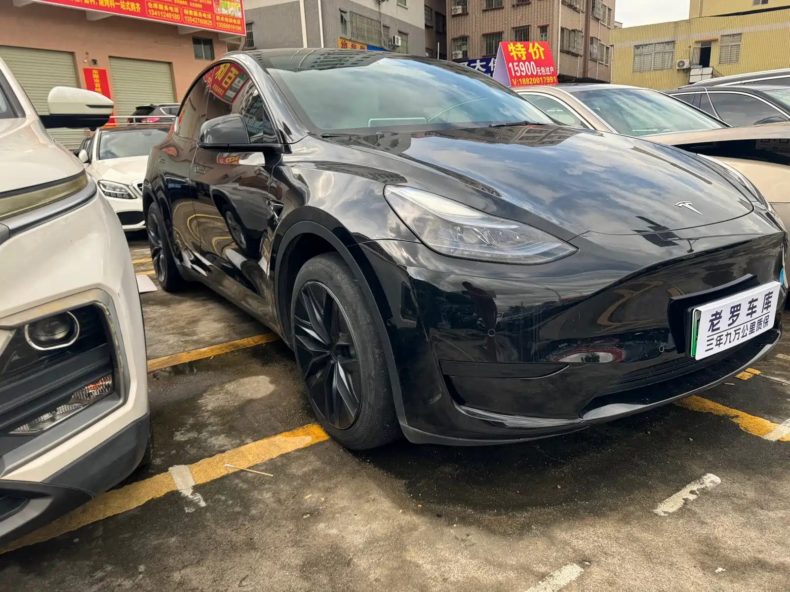 Фото 3 - Tesla Model Y