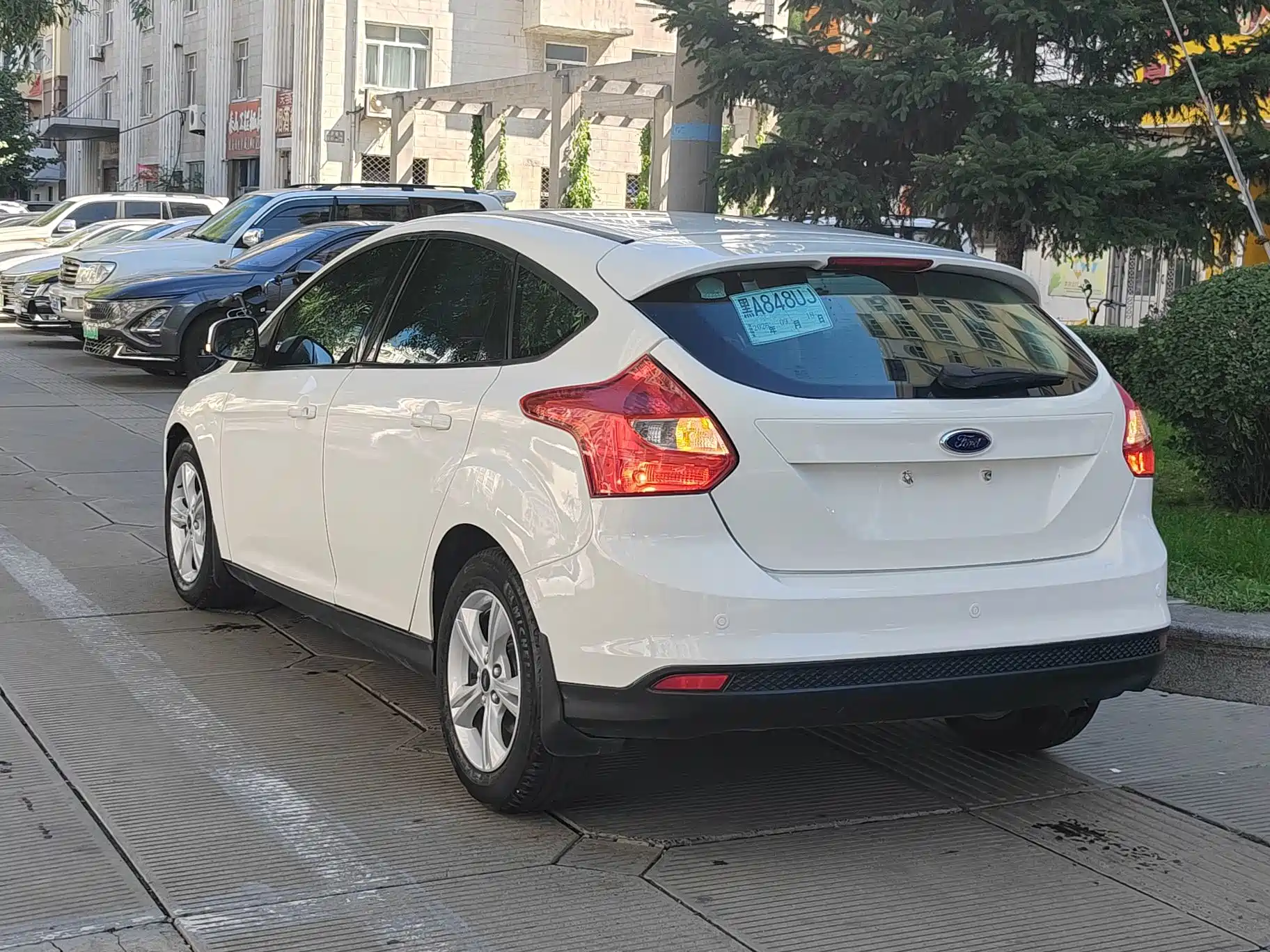 Фото 4 - Ford Focus