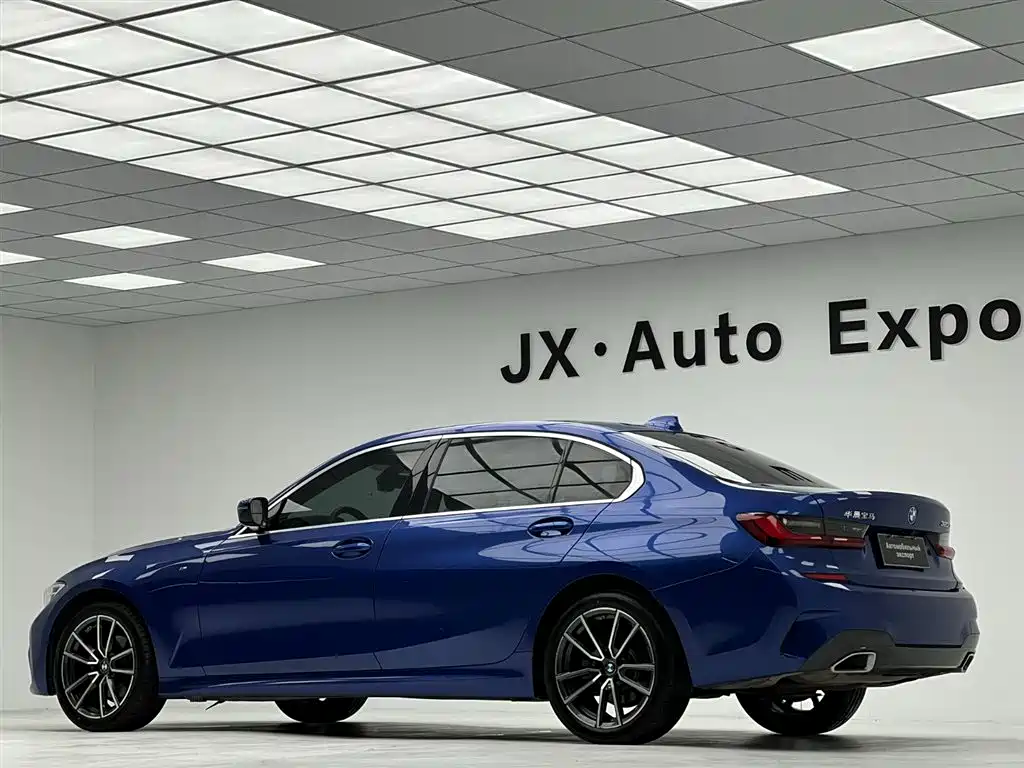 BMW 3 Series 2022 320Li M Sport Package фото 9