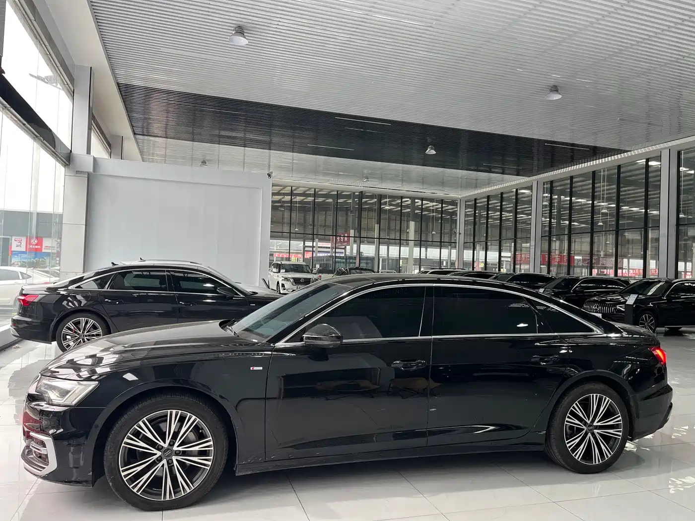 Audi A6L 2024 45 TFSI Premium Dynamic фото 3