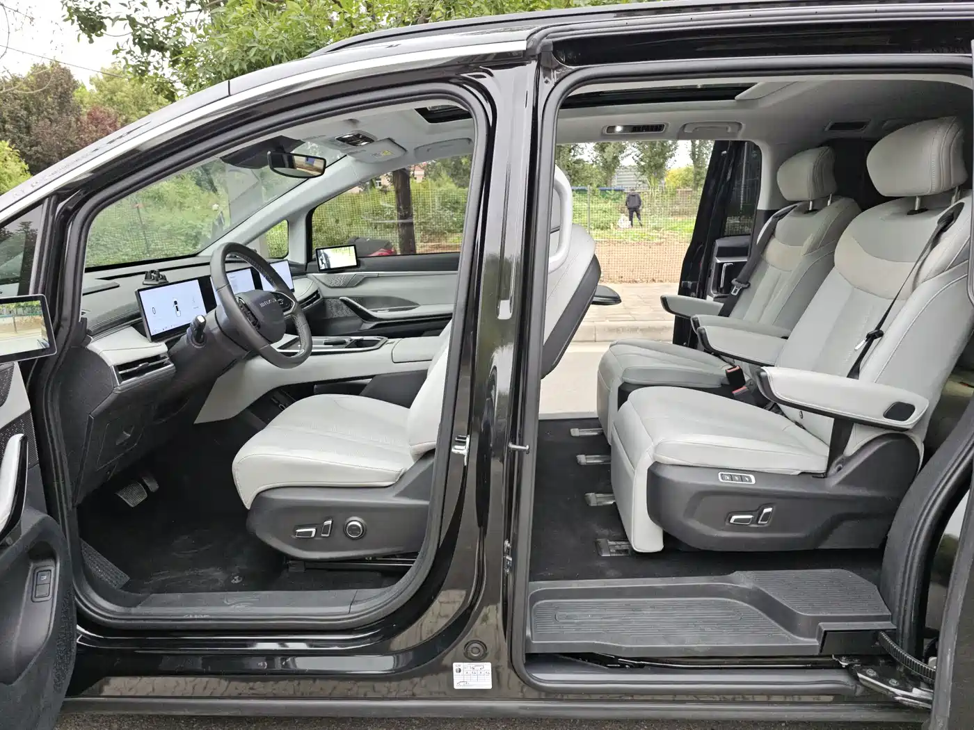 Maxus Dajia 7 2024 2024 Super Hybrid Extended Range Flagship Edition