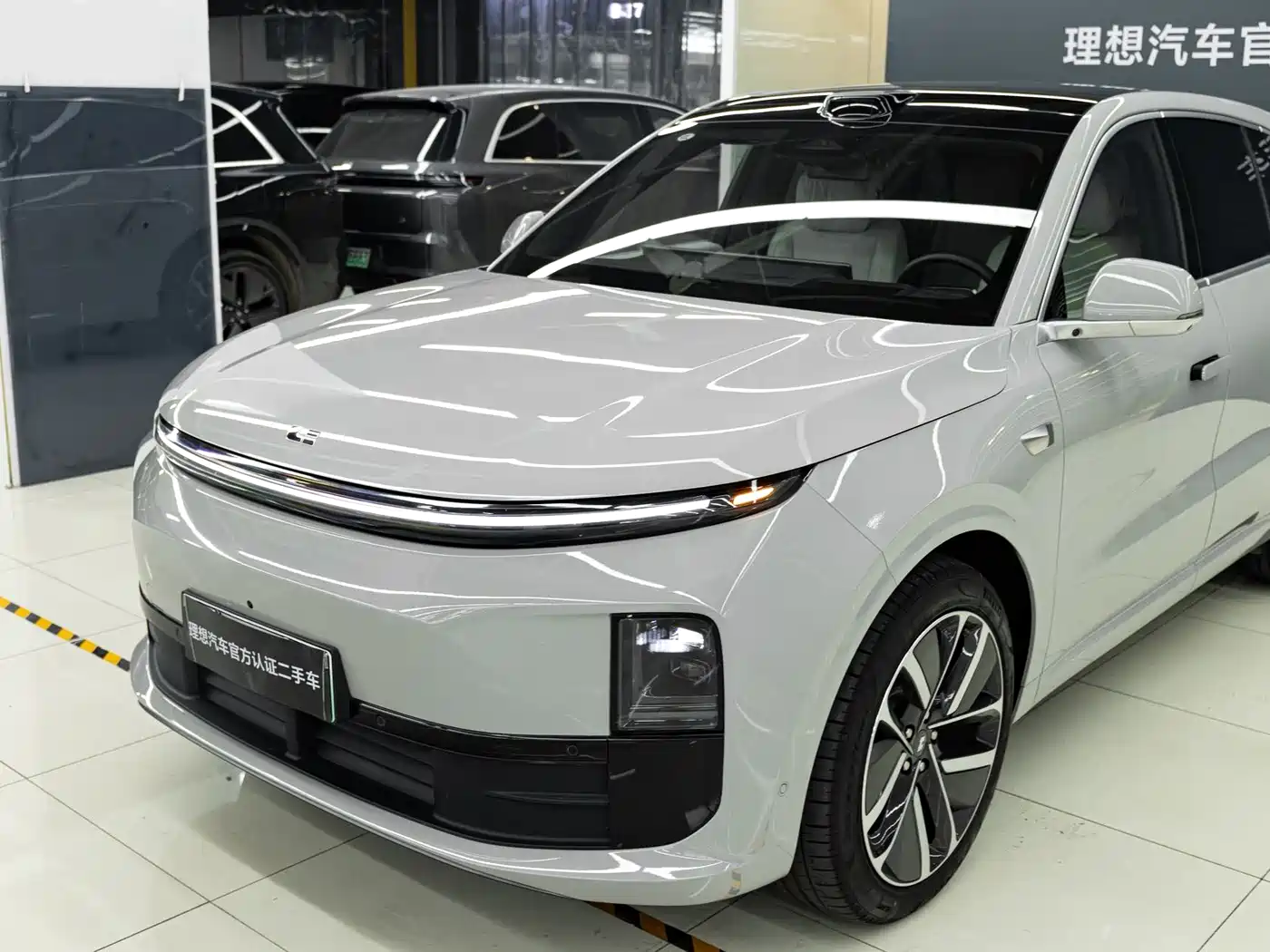 Li Auto IDEAL L6