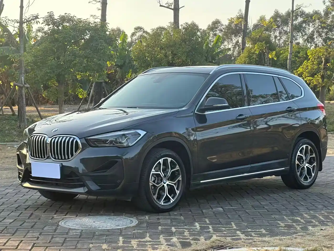 BMW X1 2022 sDrive25Li Leading