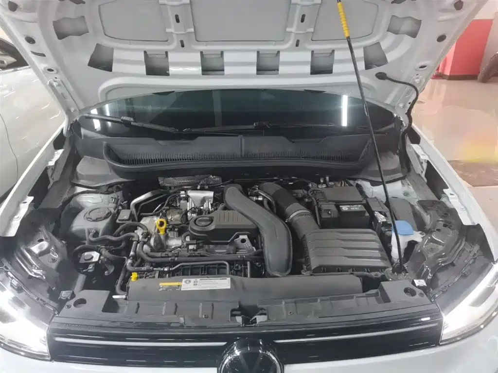 VOLKSWAGEN TUYUE