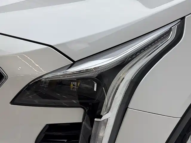Cadillac XT4 2021 28T FWD Technology Edition фото 13