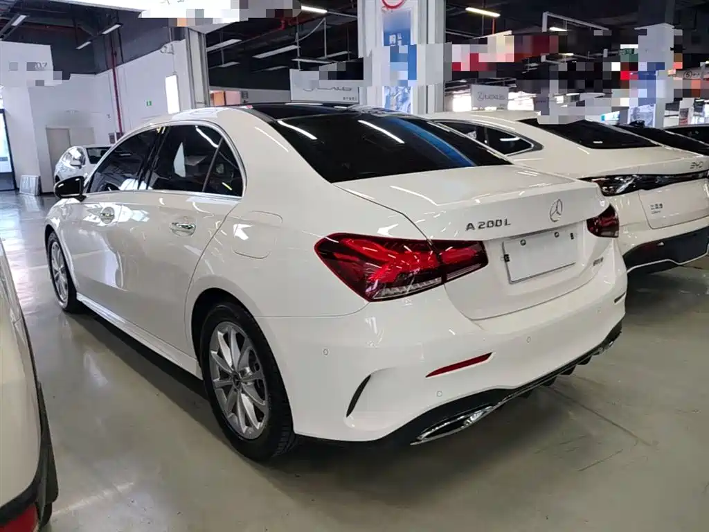 Mercedes-Benz A-Class 2022 Facelift A 200 L Sport Sedan Dynamic фото 5