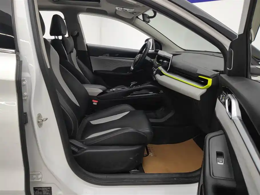 GEELY BINYUE