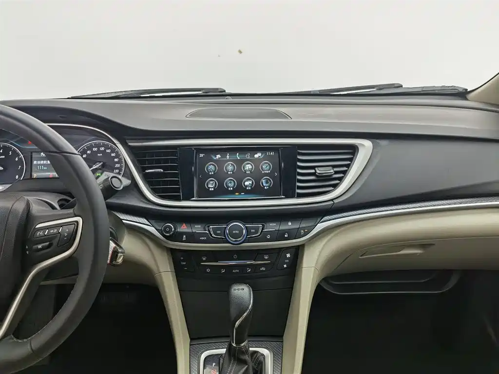 Buick Excelle 2019 15T DCT Connected Elite Type China VI фото 12