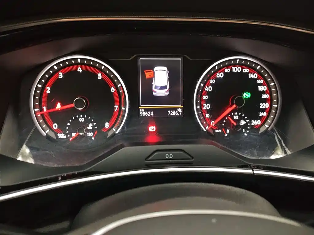 Volkswagen Tayron 2020 330TSI 2WD Luxury Smart Edition фото 4